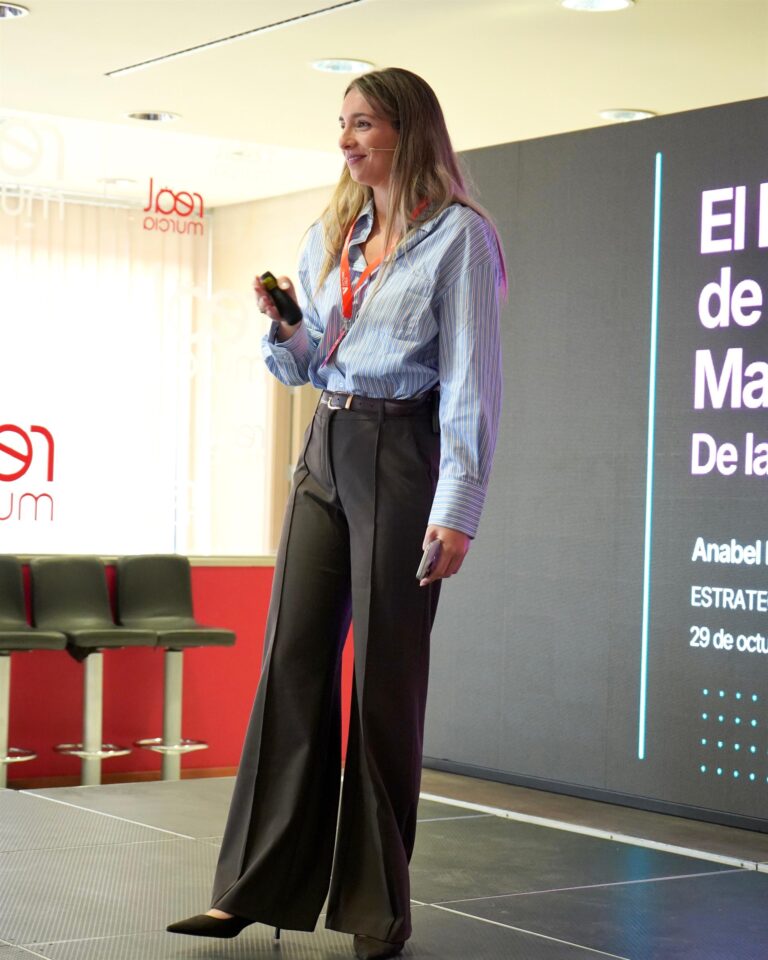 Momento de la jornada ESTRATEGAS 2026 en el Estadio Enrique Roca de Murcia, foto 20